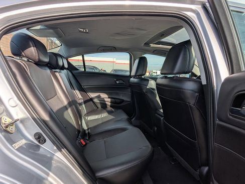 Used 2017 Acura ILX image 15