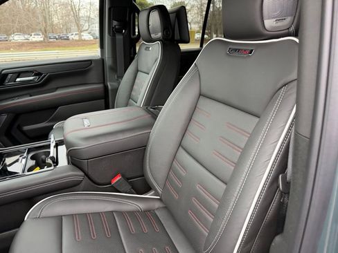 New 2026 GMC Yukon AT4 Ultimate image 15