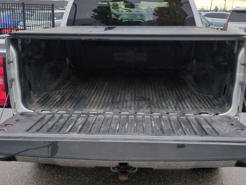 Used 2017 Chevrolet Silverado 1500 LT image 31