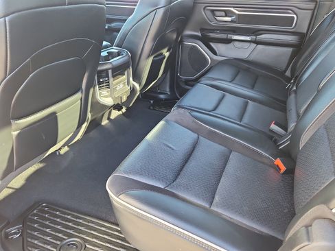 Used 2025 RAM 1500 Laramie image 11