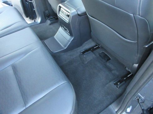 Used 2024 Toyota Land Cruiser image 20