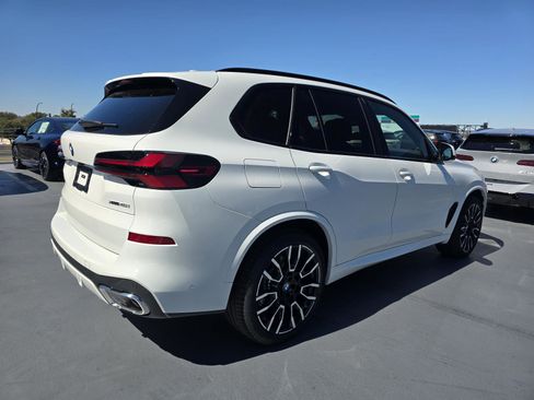 New 2026 BMW X5 xDrive40i w/ M Sport Package image 2