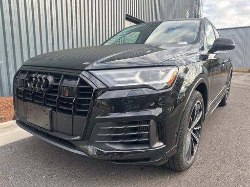 Used 2023 Audi Q7 3.0T Premium Plus w/ Premium Plus Package image 3