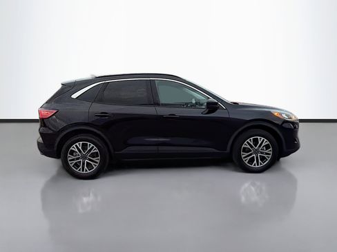 Used 2021 Ford Escape SEL image 2