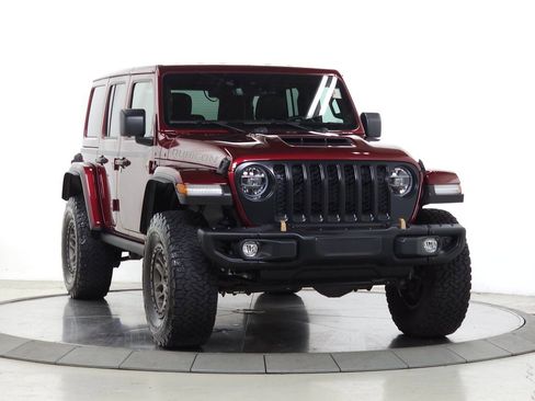 Used 2021 Jeep Wrangler Unlimited Rubicon w/ Xtreme Recon 35" Tire Package AWD/4WD image 9