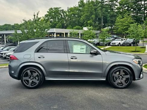 New 2026 Mercedes-Benz GLE 580 4MATIC image 6