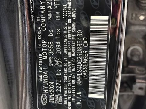Used 2024 Hyundai Elantra SEL w/ Convenience Package FWD image 13
