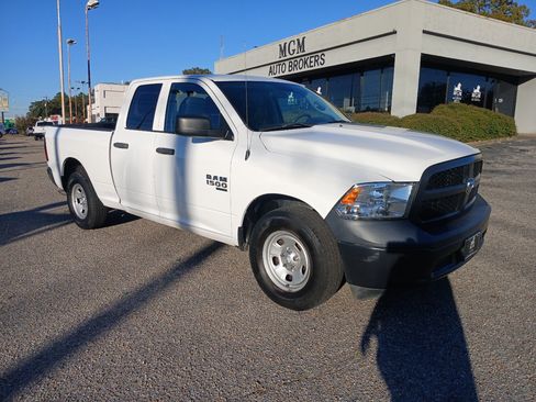 Used 2021 RAM 1500 Tradesman image 18