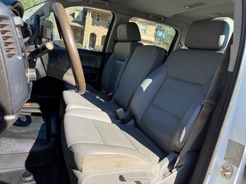 Used 2015 Chevrolet Silverado 3500 W/T image 25