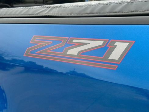 Used 2022 Chevrolet Colorado Z71 image 14