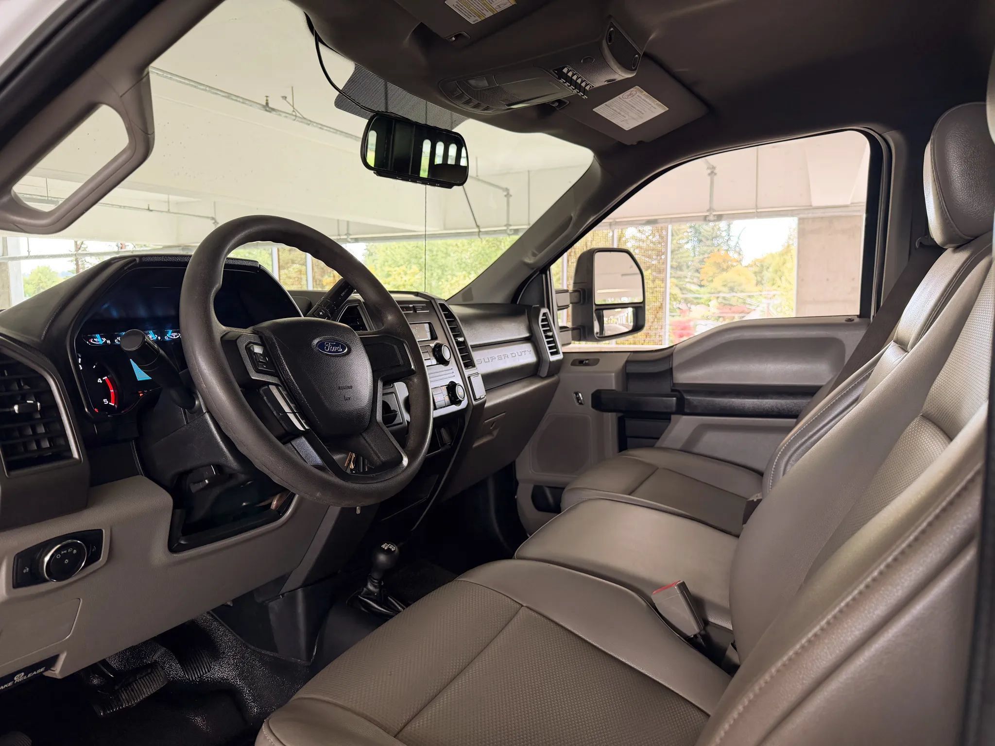 Used 2019 Ford F550 4x4 Regular Cab Super Duty image 18