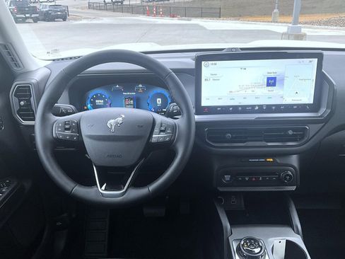 New 2025 Ford Bronco Sport Outer Banks w/ Outer Banks Tech Package+ image 11