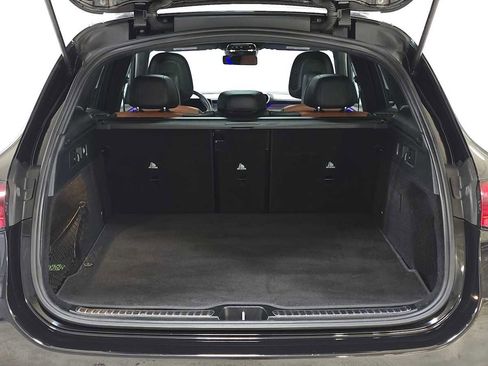 Used 2023 Mercedes-Benz GLC 300 4MATIC image 14