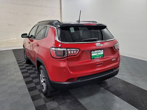 Used 2020 Jeep Compass Latitude AWD/4WD image 5