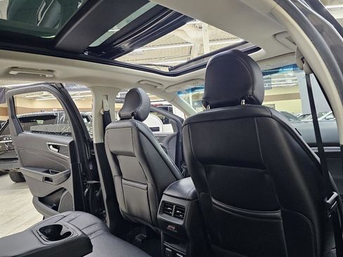 Used 2015 Ford Edge Titanium w/ Equipment Group 301A FWD image 25