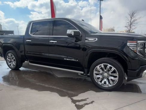 Certified 2025 GMC Sierra 1500 Denali w/ Denali Reserve Package image 2
