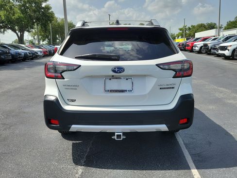Used 2023 Subaru Outback Touring XT AWD/4WD image 8