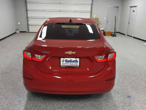 Used 2016 Chevrolet Cruze LS FWD image 4