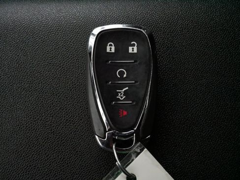 Used 2023 Chevrolet Equinox LT image 31