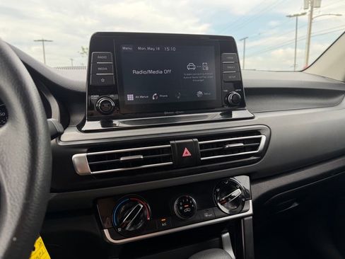 Used 2022 Kia Seltos LX AWD/4WD image 18