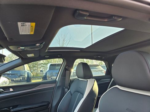 New 2026 Kia K5 GT-Line image 21