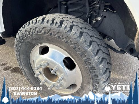 Used 2021 Ford F350 XL w/ Power Equipment Group image 9