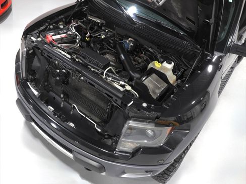 Used 2013 Ford F150 Raptor w/ Luxury Equipment Group image 5