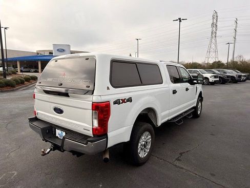 Used 2017 Ford F250 XLT image 10