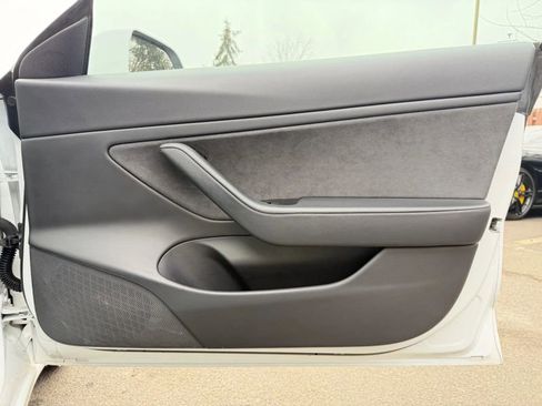 Used 2020 Tesla Model 3 Long Range image 24