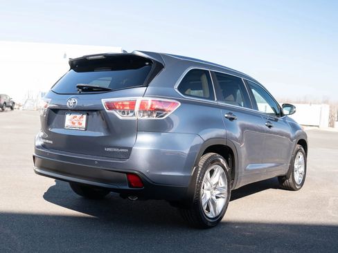 Used 2015 Toyota Highlander Limited AWD/4WD image 6