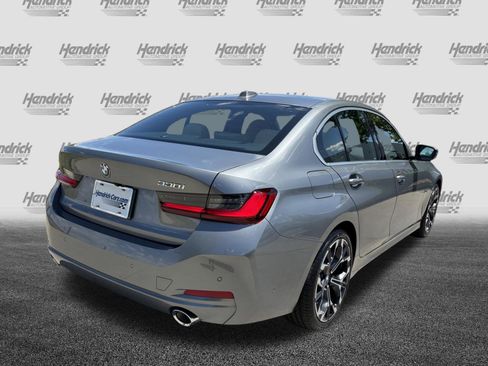 Certified 2025 BMW 330i Sedan RWD image 11