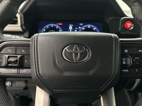 Certified 2024 Toyota Tacoma TRD Off-Road image 13