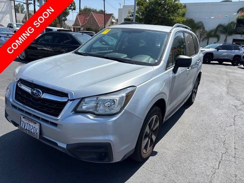 Used 2017 Subaru Forester 2.5i w/ Alloy Wheel Package AWD/4WD image 8