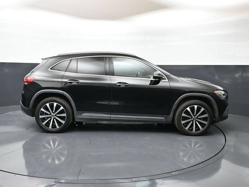 Used 2021 Mercedes-Benz GLA 250 image 27