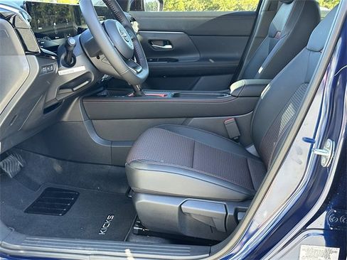 New 2026 Nissan Kicks SR w/ Interior Electronics Package image 10