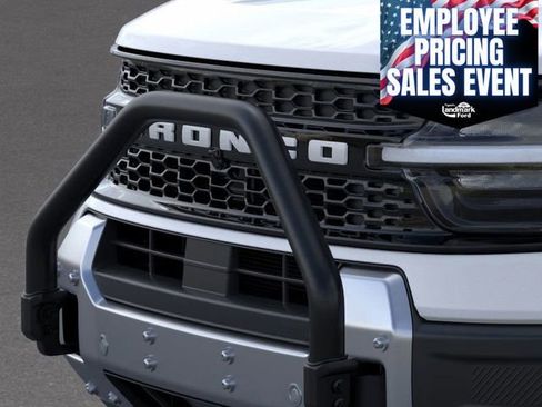New 2026 Ford Bronco Sport Outer Banks w/ Sasquatch Outer Banks Package AWD/4WD image 18