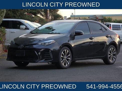 Used 2017 Toyota Corolla SE w/ Carpet Mat Package (TMS) image 7