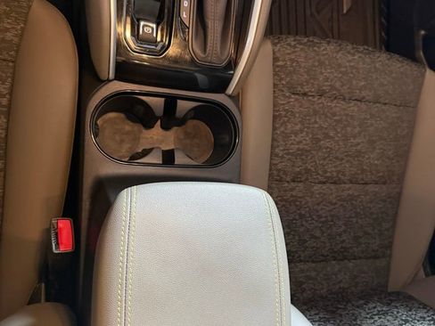 Used 2024 Chevrolet Colorado ZR2 w/ Technology Package image 22