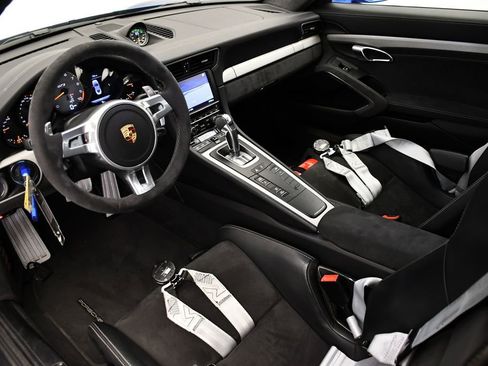 Used 2015 Porsche 911 GT3 image 27