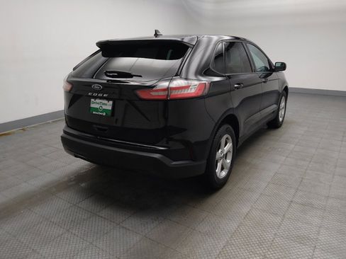 Used 2021 Ford Edge SE w/ Cargo Accessory Package FWD image 9