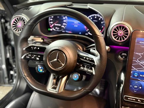 Used 2022 Mercedes-Benz SL 63 AMG 4MATIC image 15
