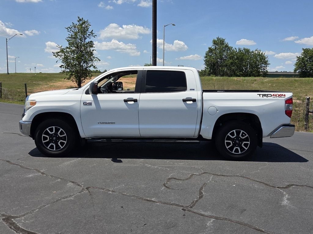 Used 2017 Toyota Tundra SR5 w/ TRD Off Road Package AWD/4WD image 4