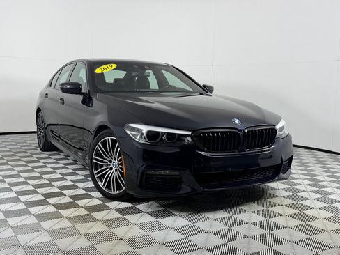 Used 2019 BMW 530i w/ M Sport Package RWD image 2