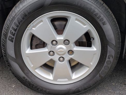 Used 2010 Chevrolet Impala LT image 14