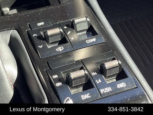 Used 2020 Lexus GX 460 Luxury image 28