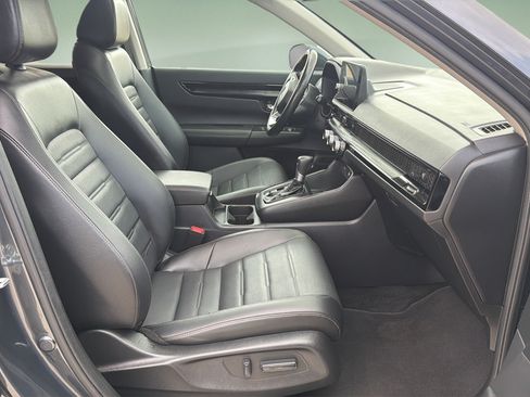Used 2025 Honda CR-V EX-L image 11