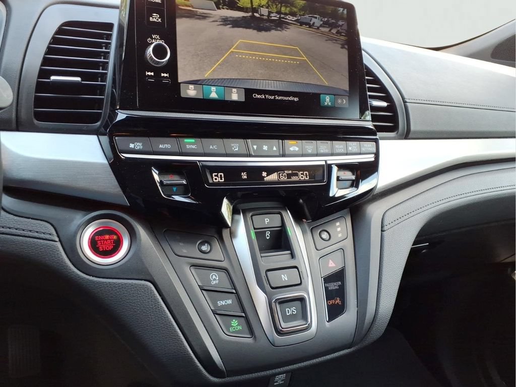 Used 2025 Honda Odyssey Sport-L image 6