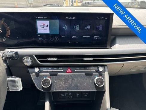 Used 2025 Hyundai Sonata SEL FWD image 21
