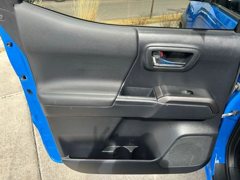 Used 2021 Toyota Tacoma TRD Off-Road w/ Technology Package image 26