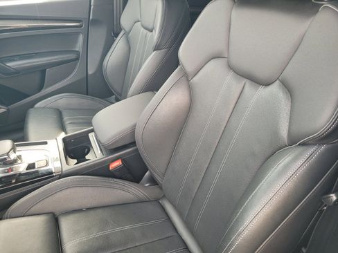 Used 2021 Audi SQ5 Premium Plus w/ Premium Plus Package AWD/4WD image 9